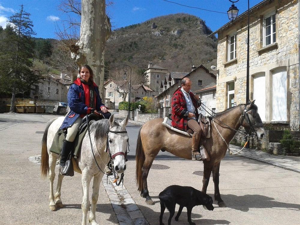 Ermitage De Peyreleau B&B 외부 사진
