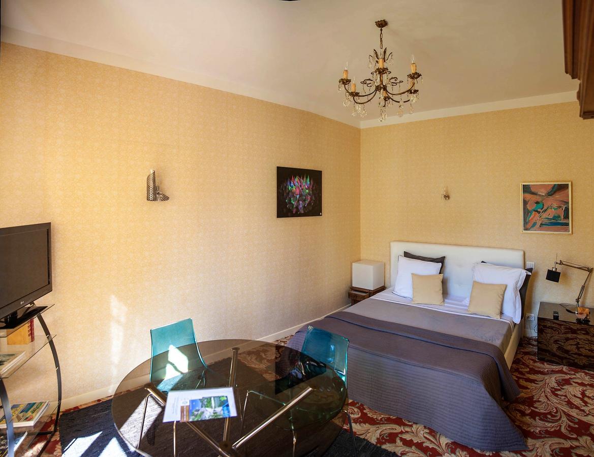 Ermitage De Peyreleau B&B 외부 사진